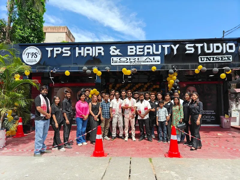 TPS Hair & Beauty Studio (by L'Oréal)