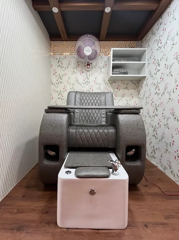 TPS Hair & Beauty Studio (by L'Oréal)