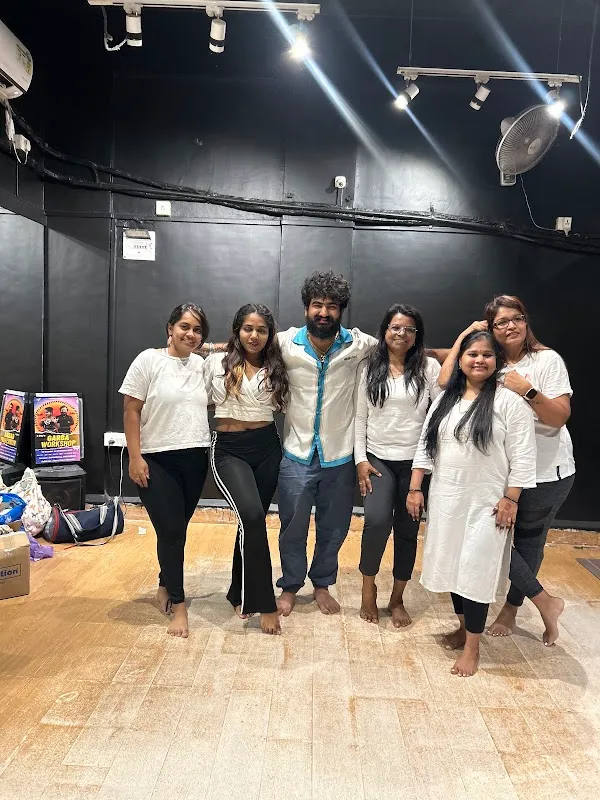 Nidhi’s Dance and fitness
