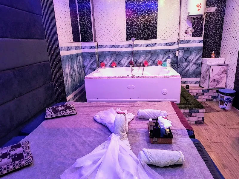 The blue blings unisex wellness luxury spa janakpuri