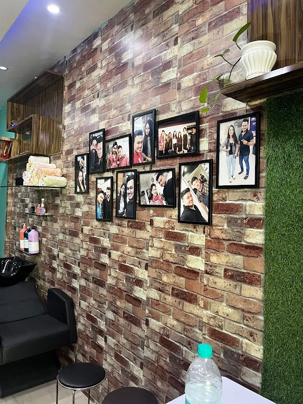 Hair Heaven unisex Hair Studio