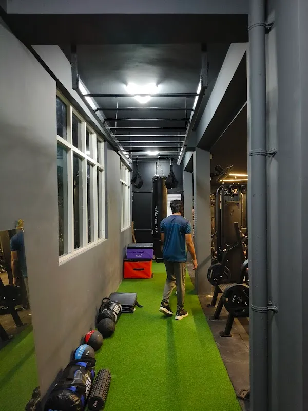 RHINO GYM