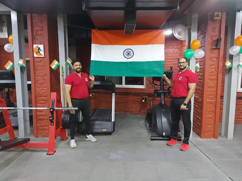 D G FITNESS CLUB