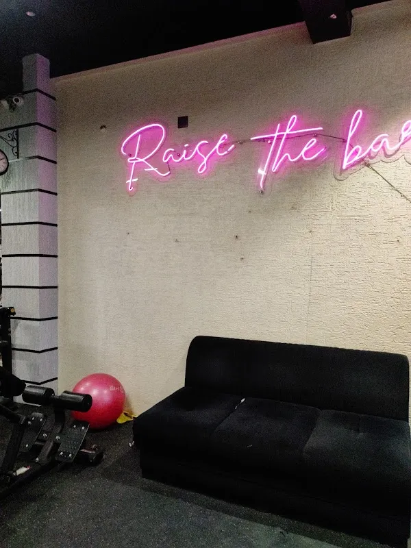 Raise The Bar Unisex Gym