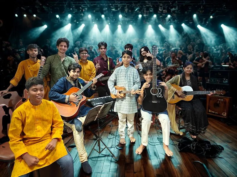 ROCK ZOOMER MUSIC & DANCE ACADEMY