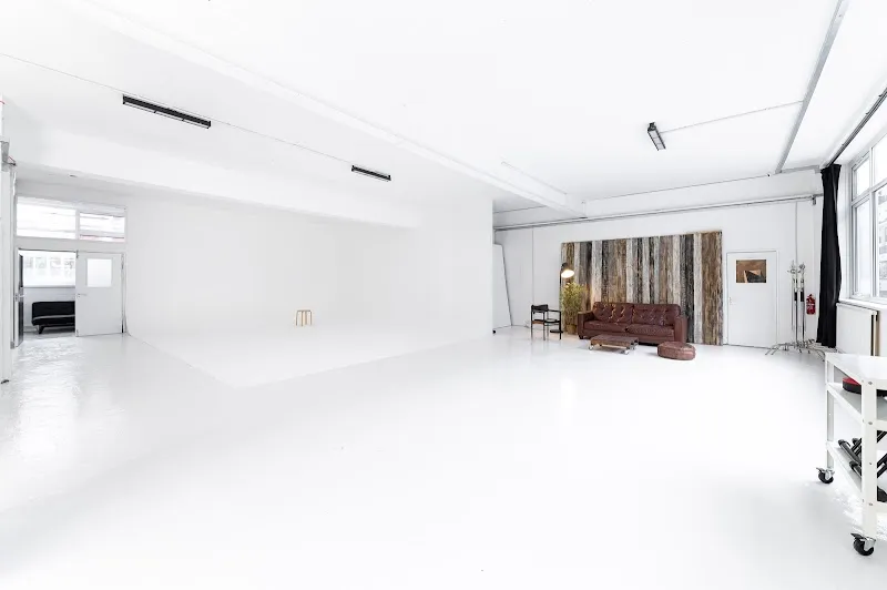 69 drops studios