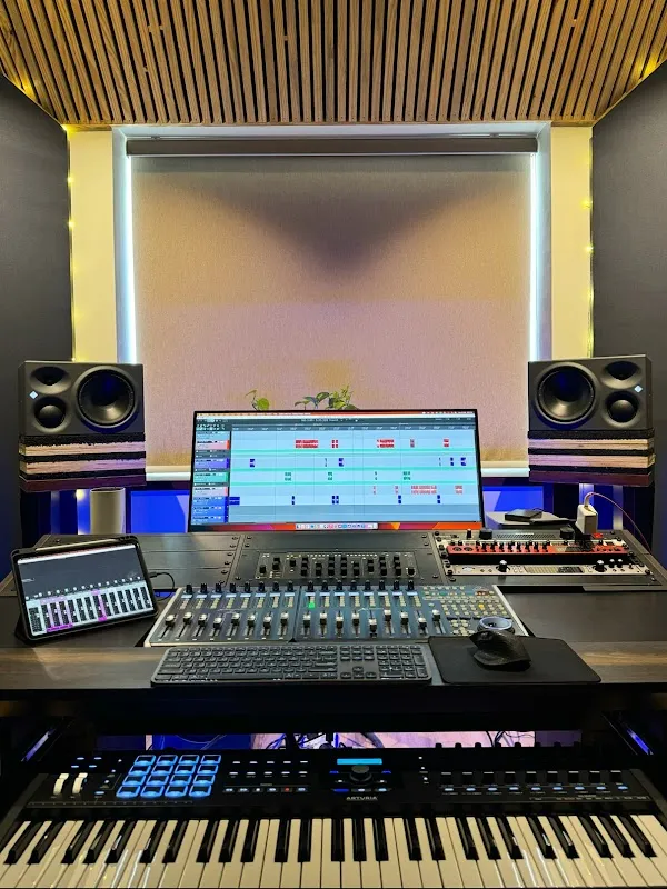 Oxygen Studios - Music Recording, Mixing & Mastering, Jam Room