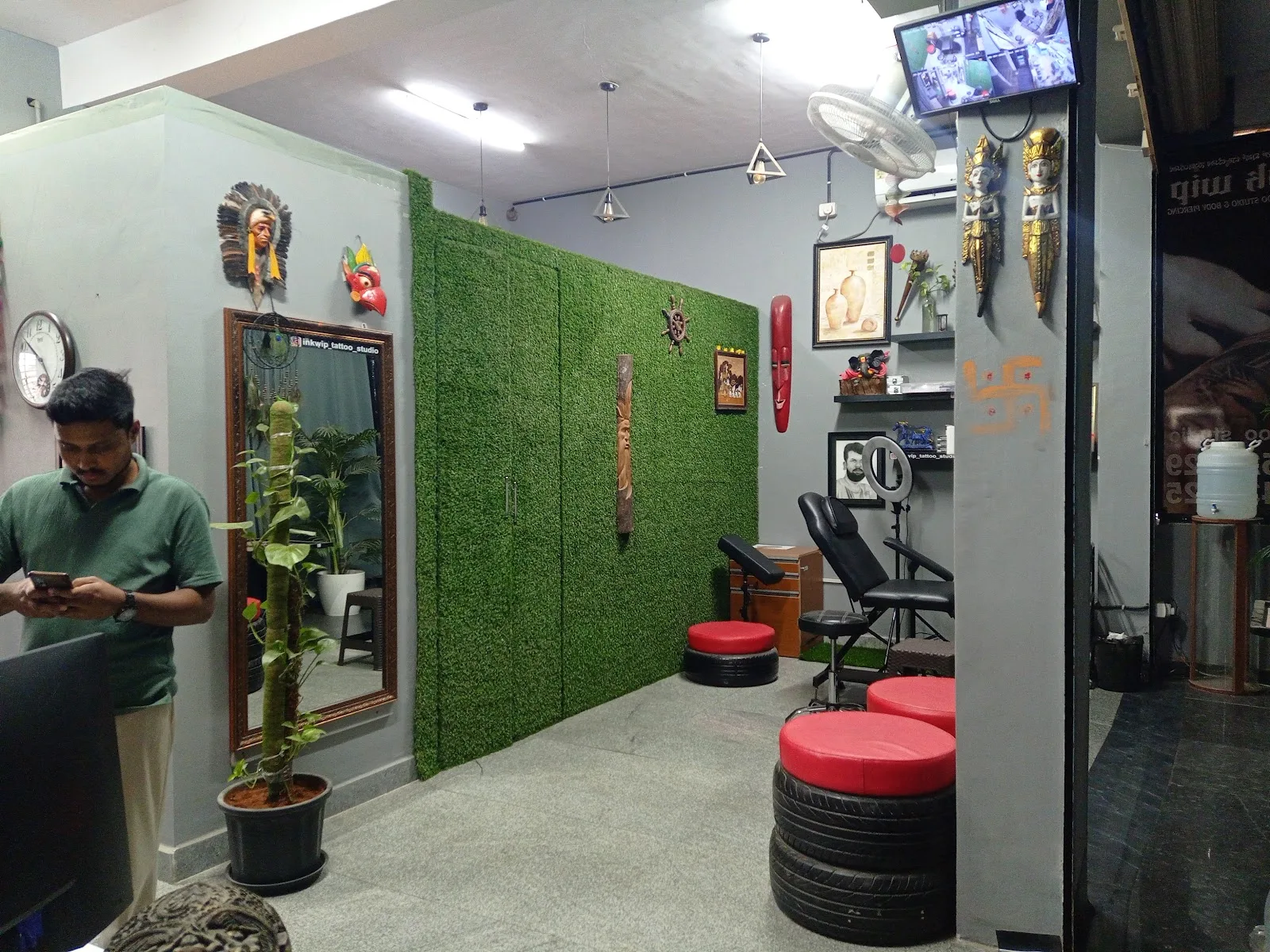 INK WIP TATTOO STUDIO