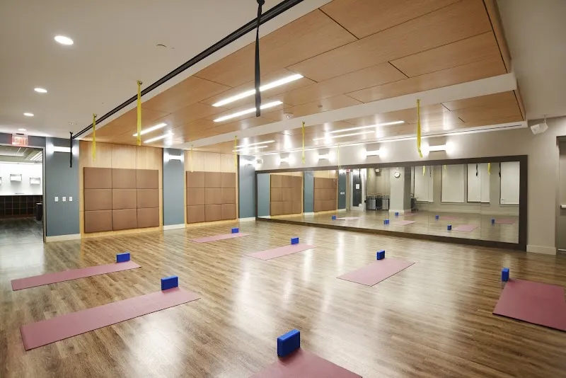 Onelife Fitness - Pike & Rose