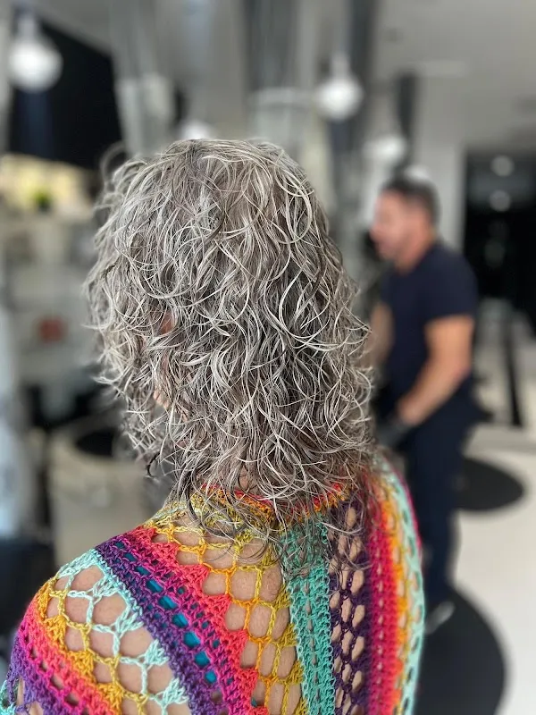 Dolce Salon