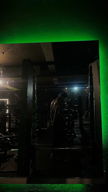 SP FITNESS EMPIRE