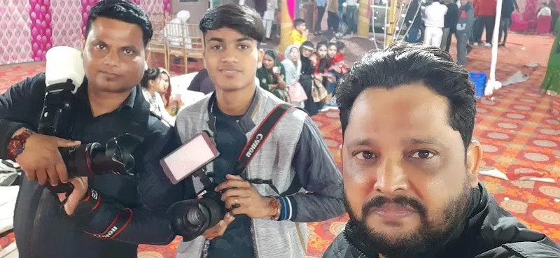 Bunty photo studio delhi cantt
