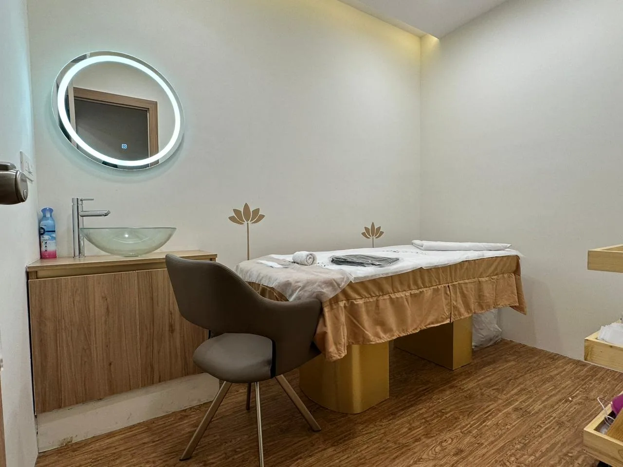 STUDIO11 Salon & Spa Shillong