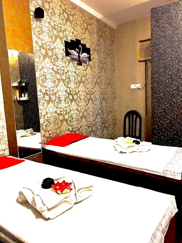 Grand Flora Family Spa