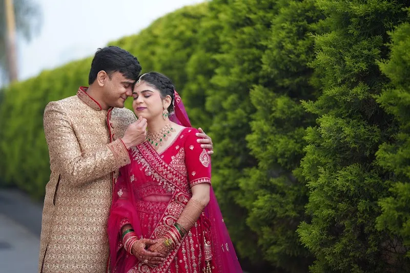 DIGI6SENSE STUDIO | NEAR PHOTO STUDIO |WEDDING PHOTOGRAPHER