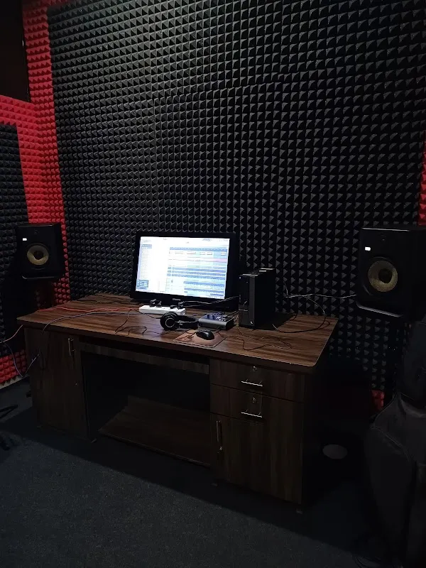 Pro Tone music studio