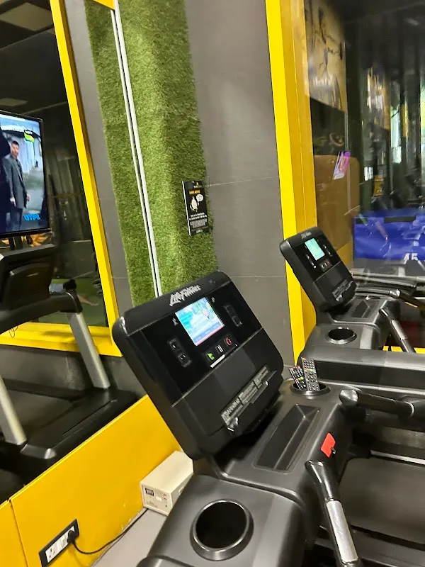 REWIND FITNESS