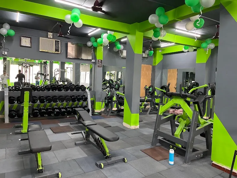SR Workout World NX Unisex Gym