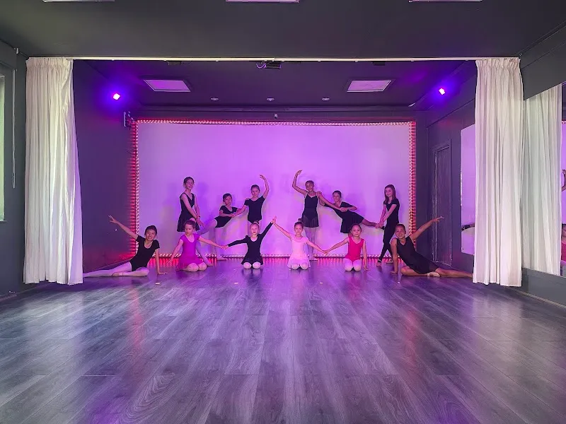ECD - European College of Dance