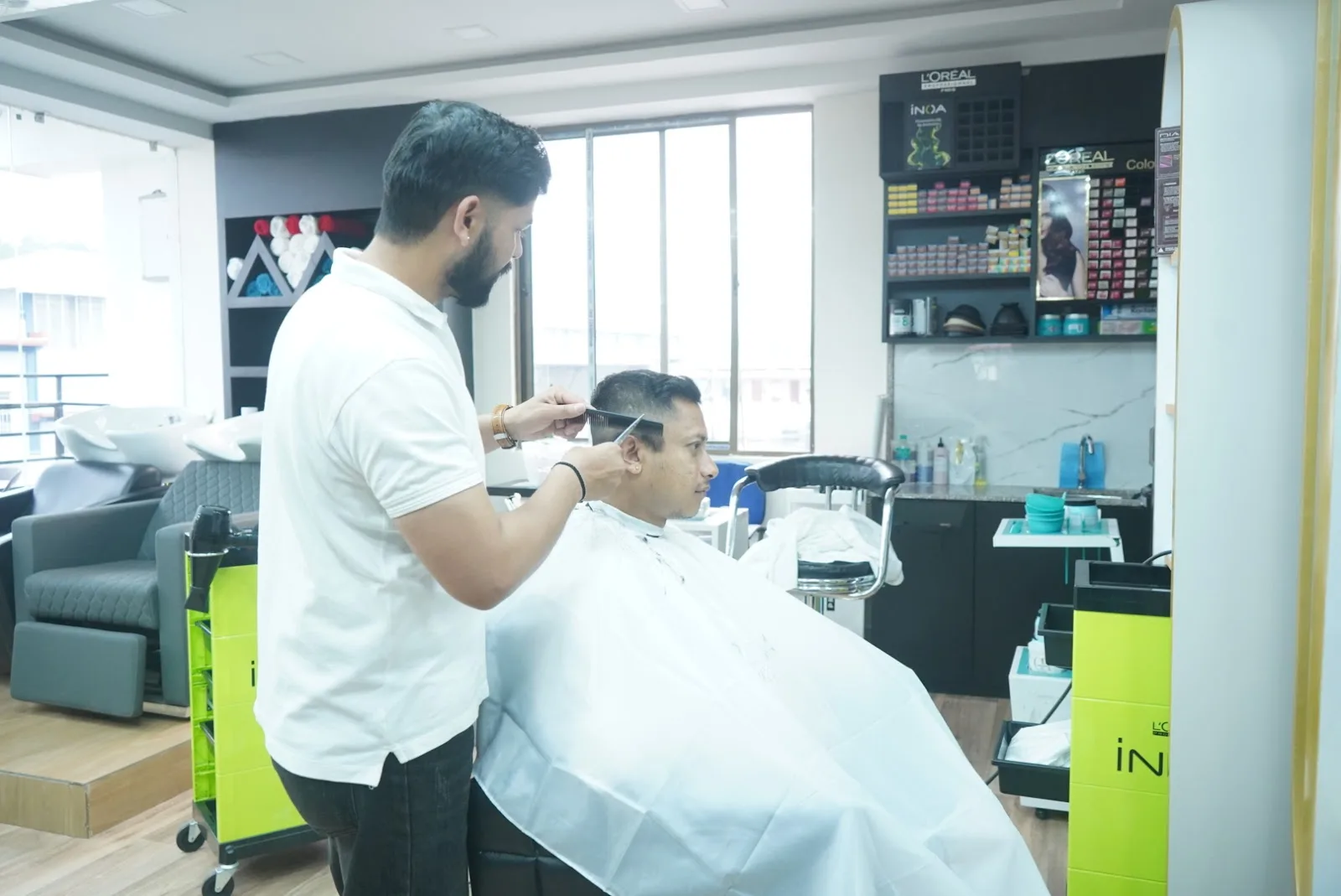 SPINZIS Unisex Salon And Spa Laitumkhrah