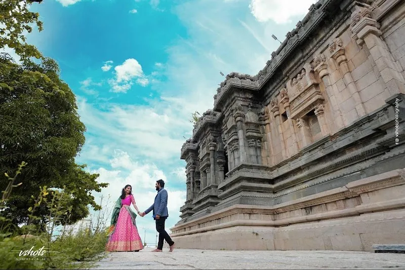 VSHOTS PHOTOGRAPHY | LUXURY WEDDING PHOTOGRAPHY IN WARANGAL