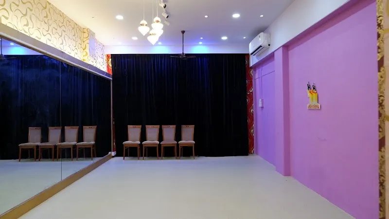 Kathak Dance Class | Singing Class | Bollywood Semi-Classical Dance Class | Music Class | SPRING OF RHYTHM | Divya Dwivedi