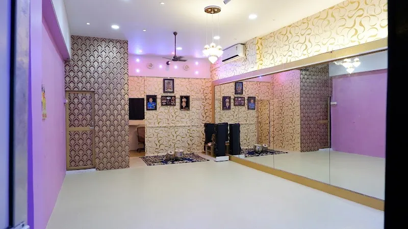 Kathak Dance Class | Singing Class | Bollywood Semi-Classical Dance Class | Music Class | SPRING OF RHYTHM | Divya Dwivedi