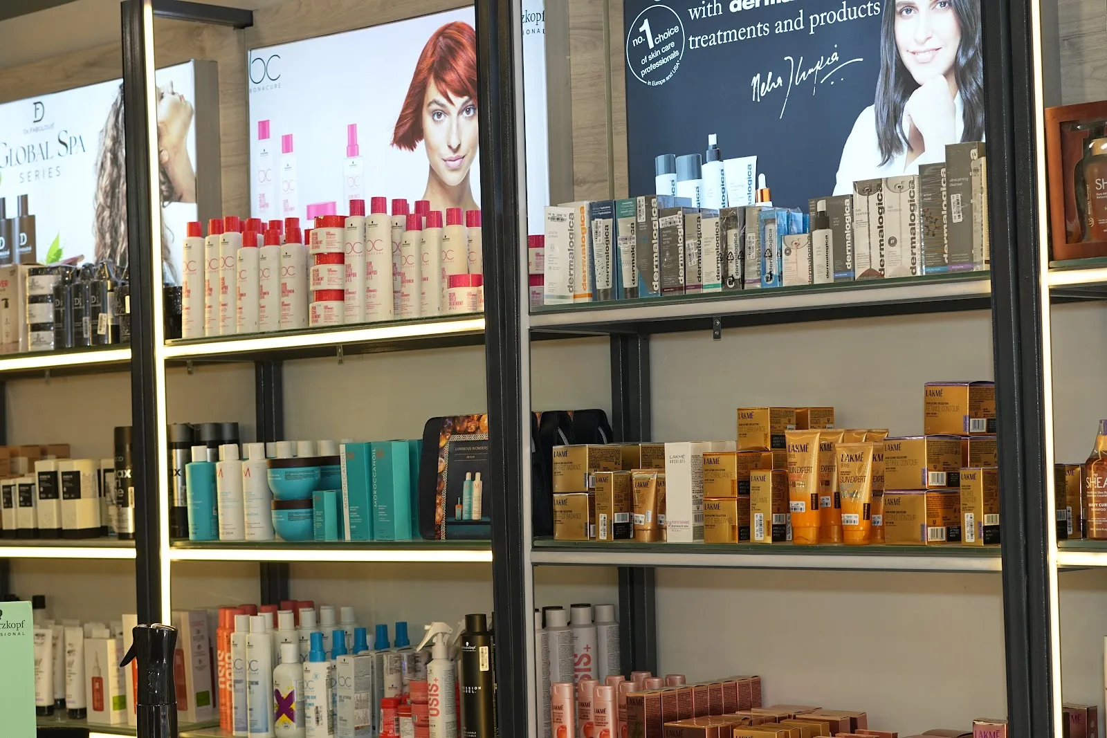 Lakme Salon For Him and Her in Dilsukhnagar,Moosaram Bagh,Hyderabad