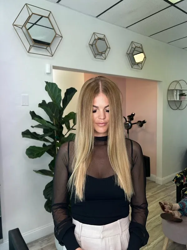 Salon Rosé