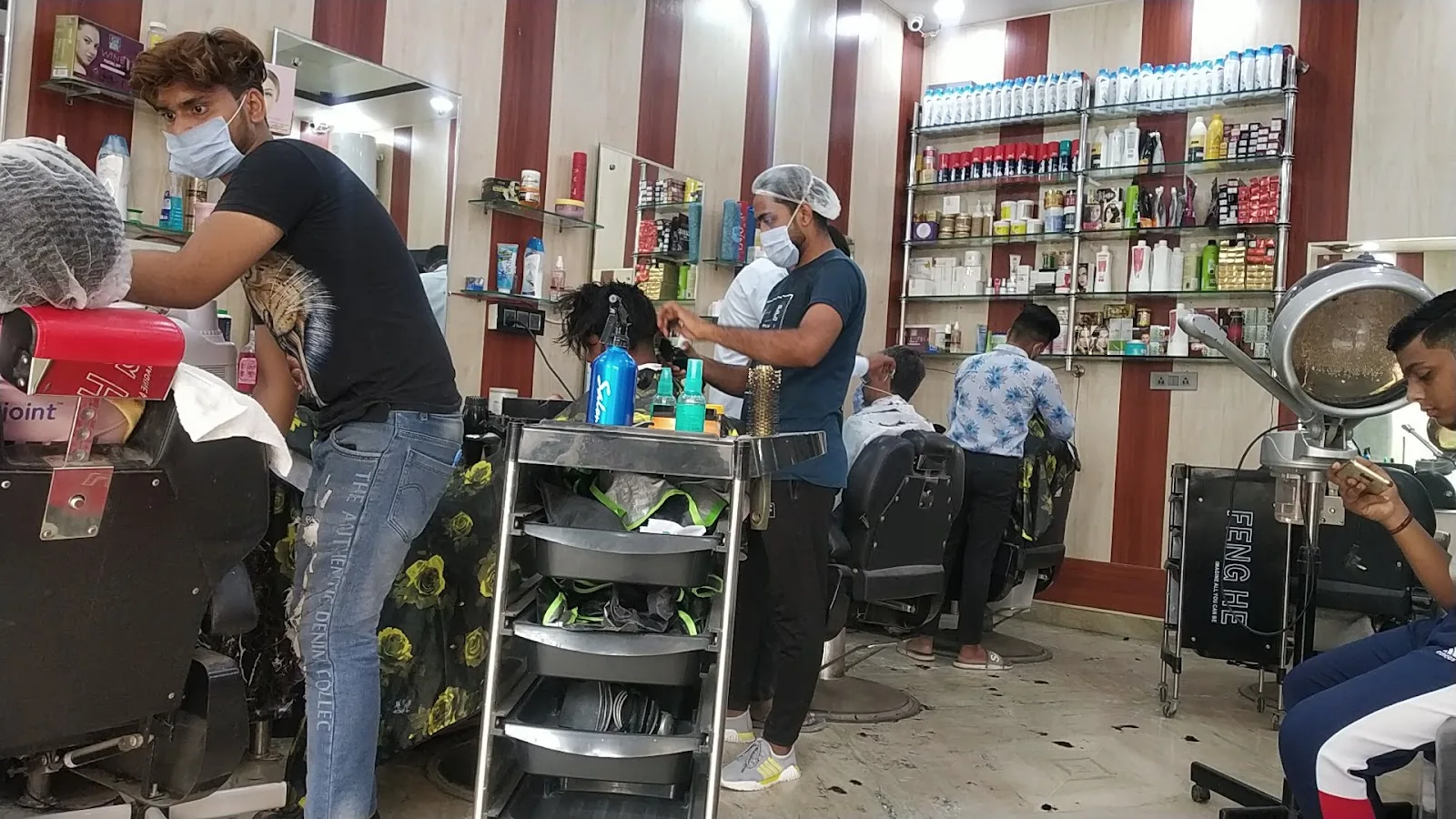 BR Salon