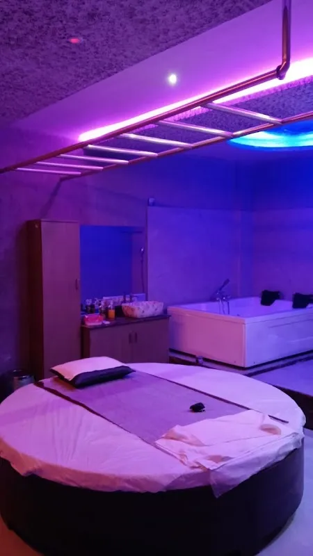 Bella Spa - Sambhaji Nagar