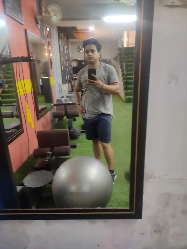 LIVFIT GYM