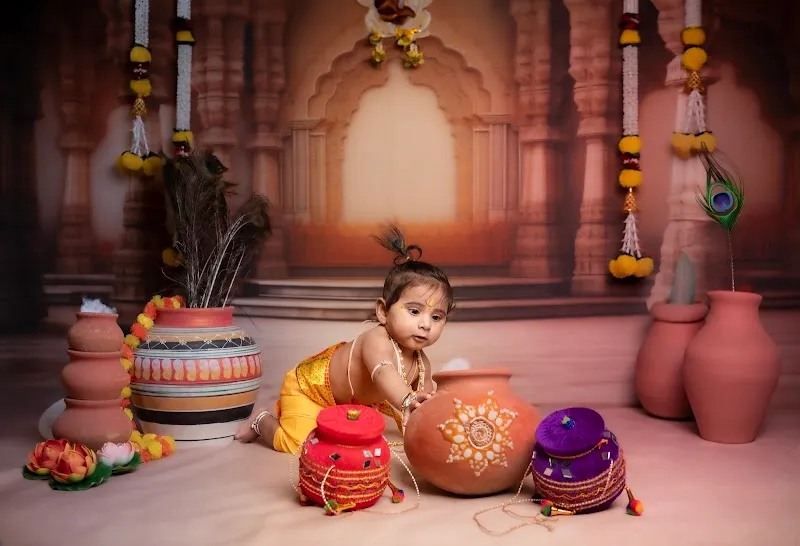 Color Palette Artworks - Your Best Wedding Photographer & Photography Studio