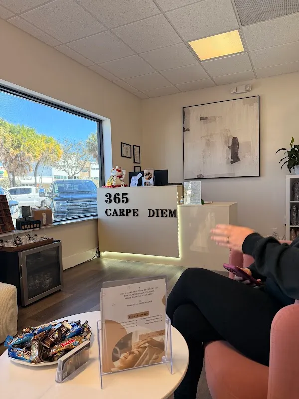 365 Carpe Diem Head spa