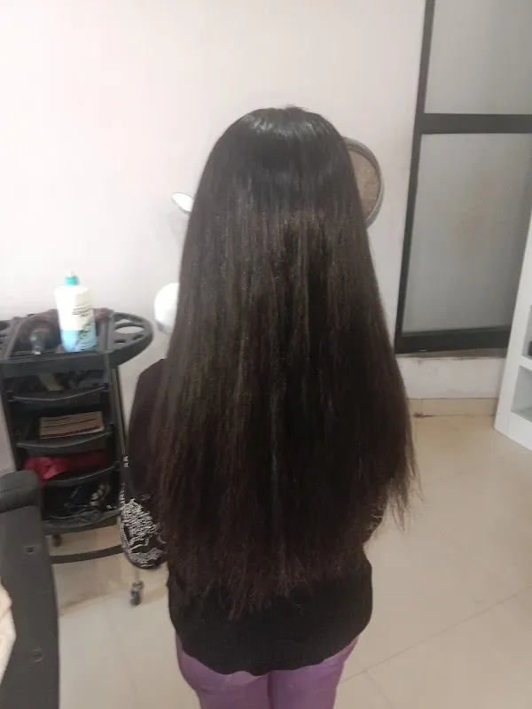 Castle Unisex Salon