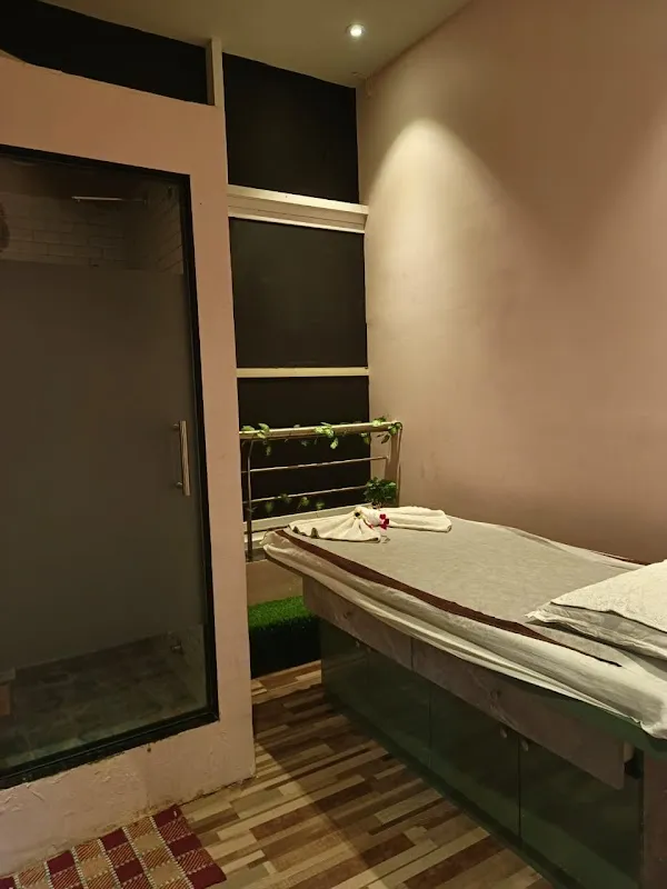 Glory N Spa