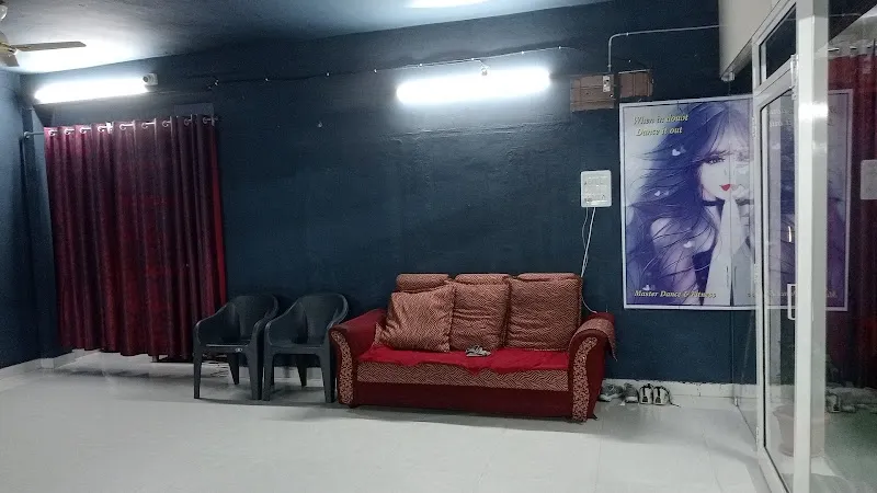 Master Dance Factory (MDF)