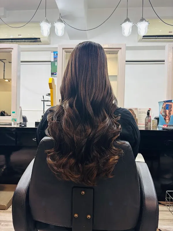 Vois The Salon