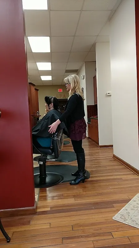 Shear Elegance Salon