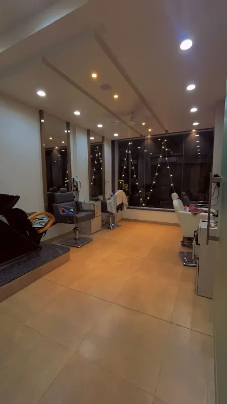 Raut's Family Salon and Training Center