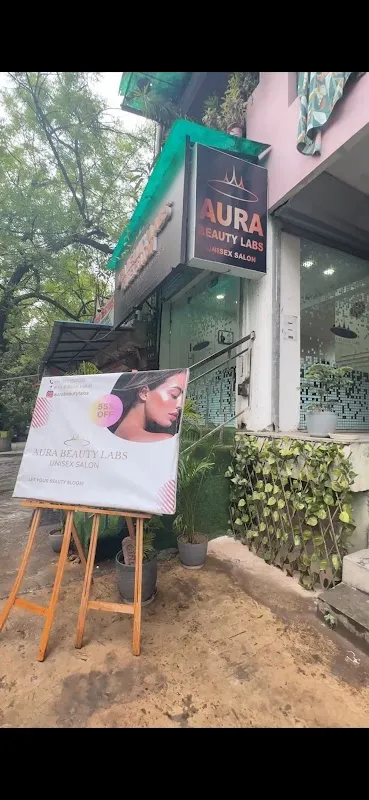 Aura Beauty Labs