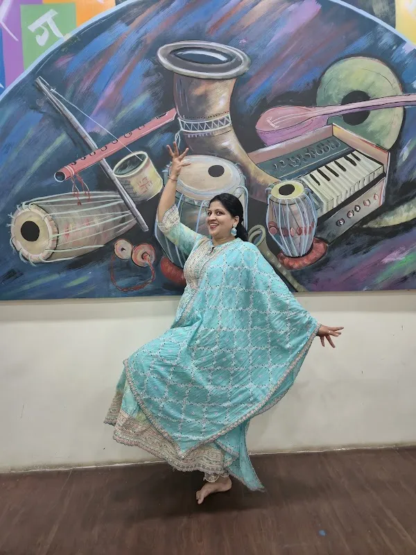 Rutuja's Dance Class