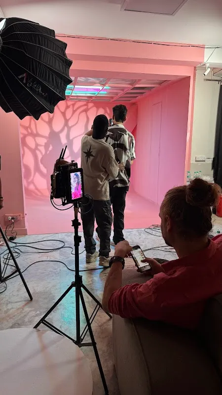 Evelyn's Studio