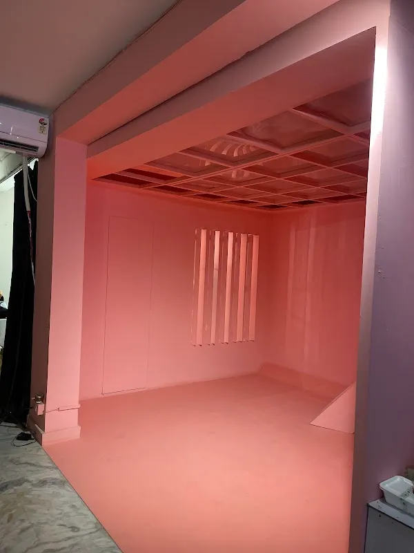 Evelyn's Studio