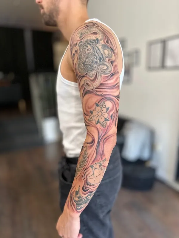 Tattoo homemade studio in örebro sweden