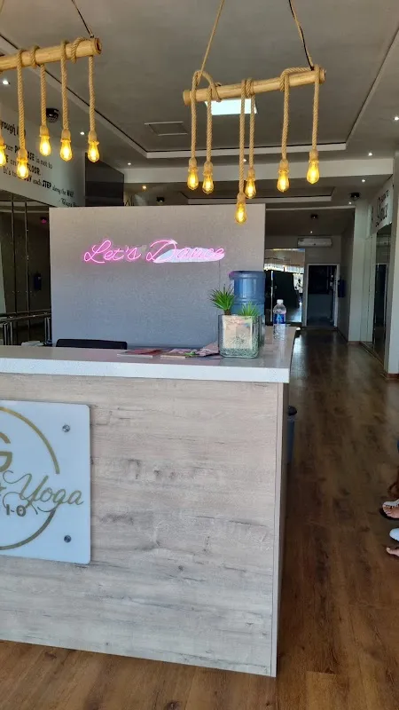 SG dance & yoga studio