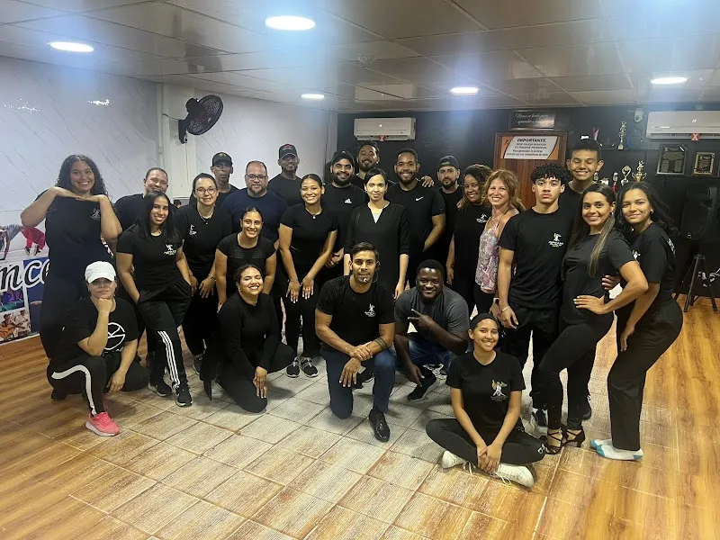 Academia de Baile NEW DANCE RD
