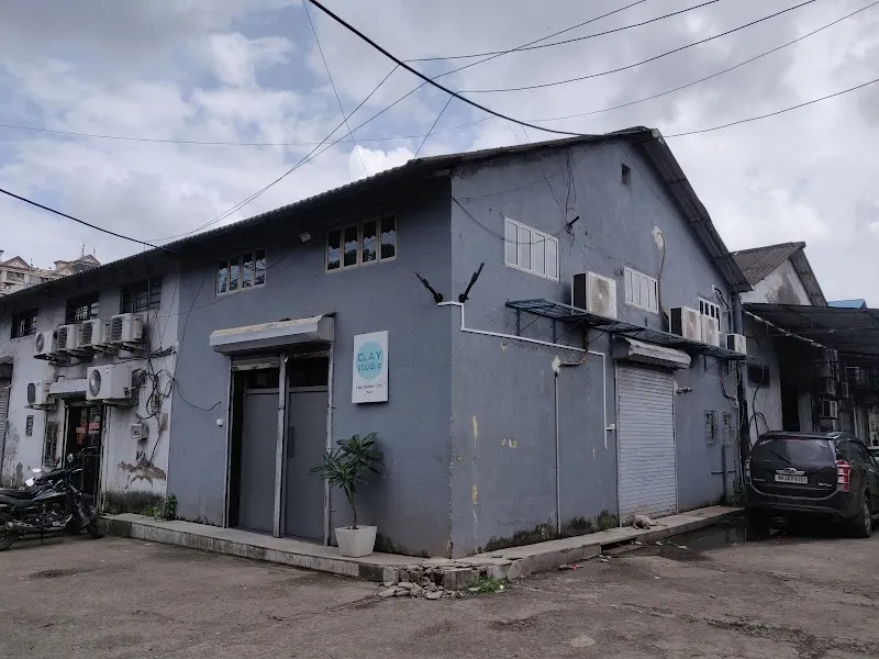 CLAY STUDIO & CO-WORKING