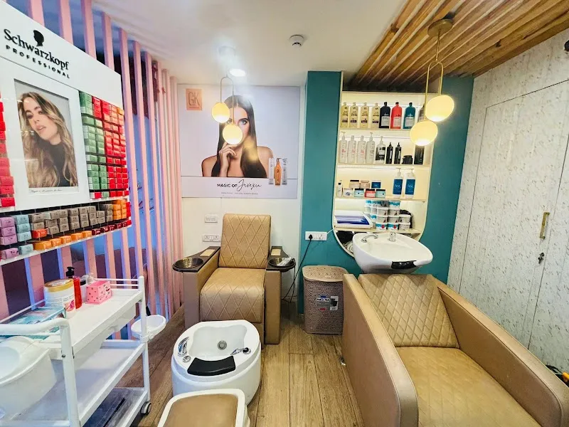 Studio99 unisex Salon & Academy Jankipuram lucknow