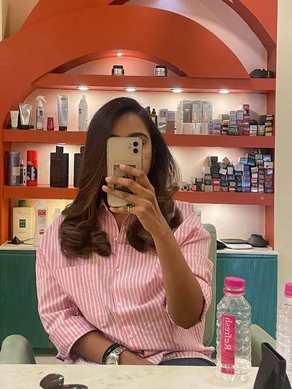Kiana salon